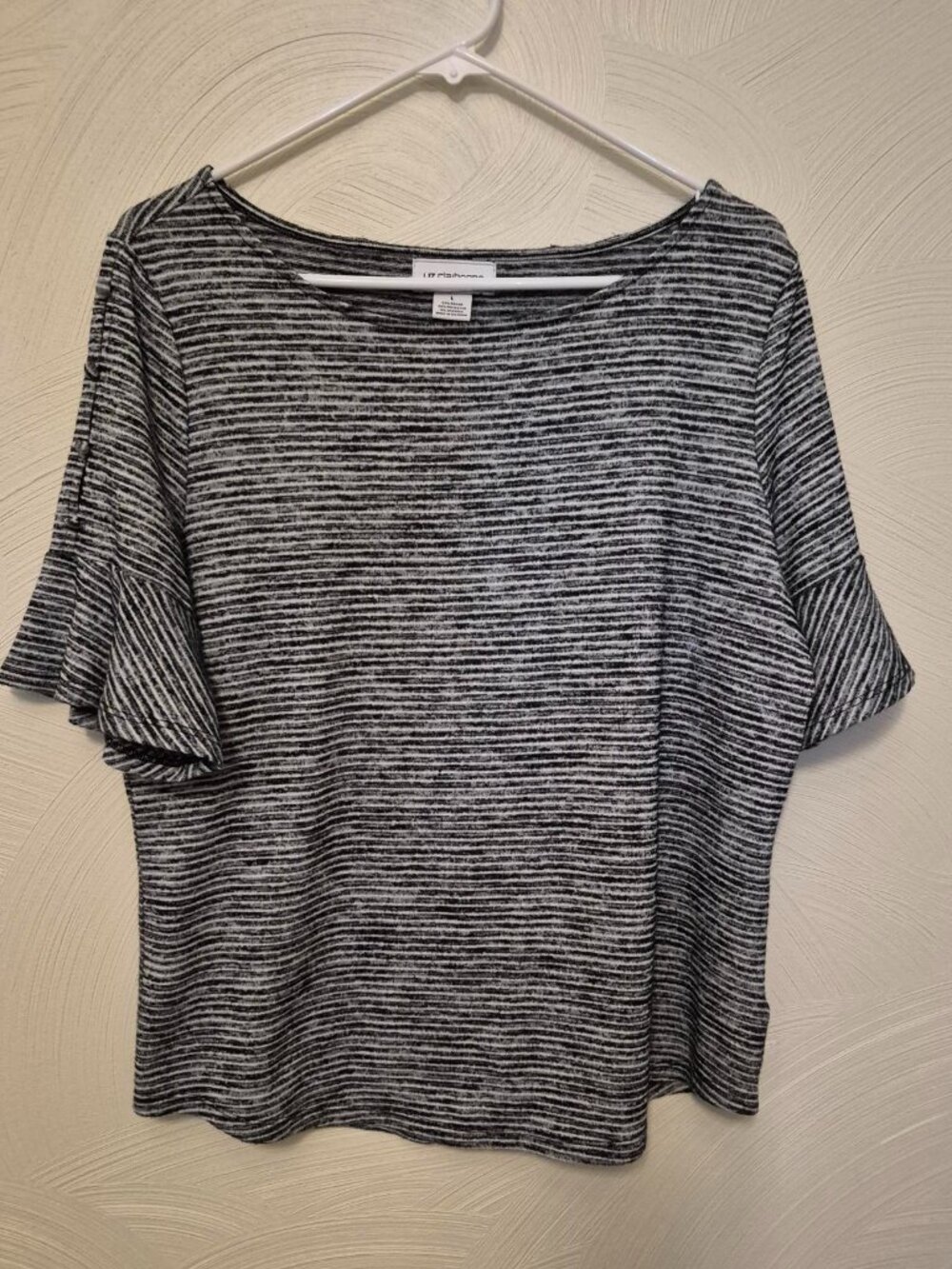 Liz Claiborne Elbow Sleeve Women's Top, Black, White, Size L
